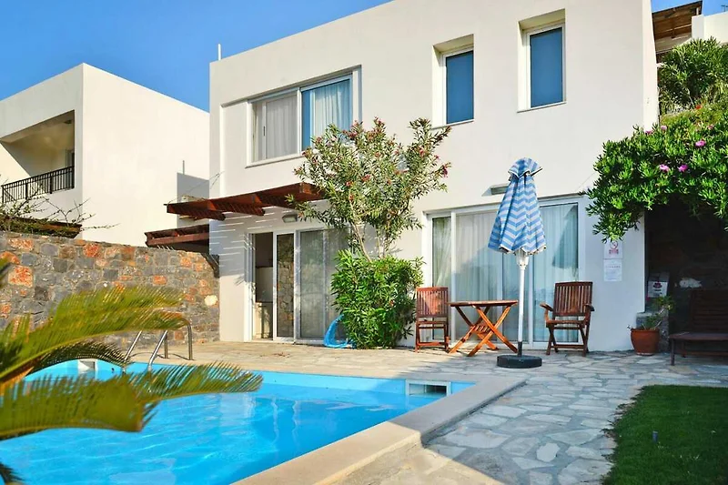 Exterieur vakantiehuis (zomer)