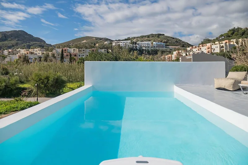 Schwimmbad des Ferienhauses