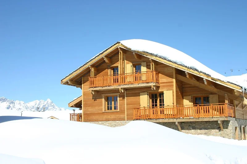 Außenseite Ferienhaus (Winter)