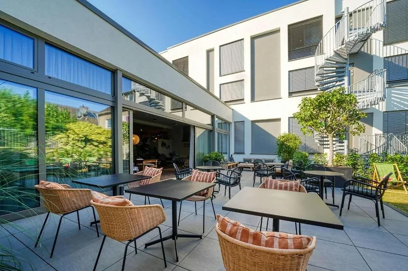 Terrasse / Balkon