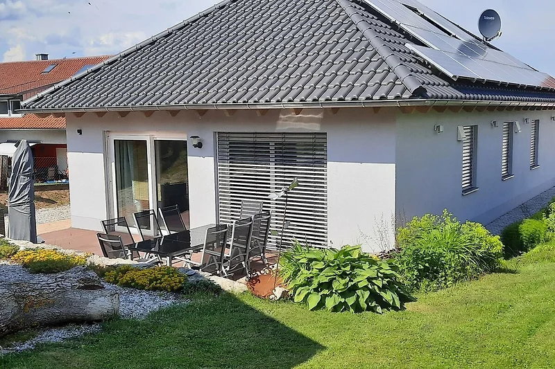 Exterieur vakantiehuis (zomer)