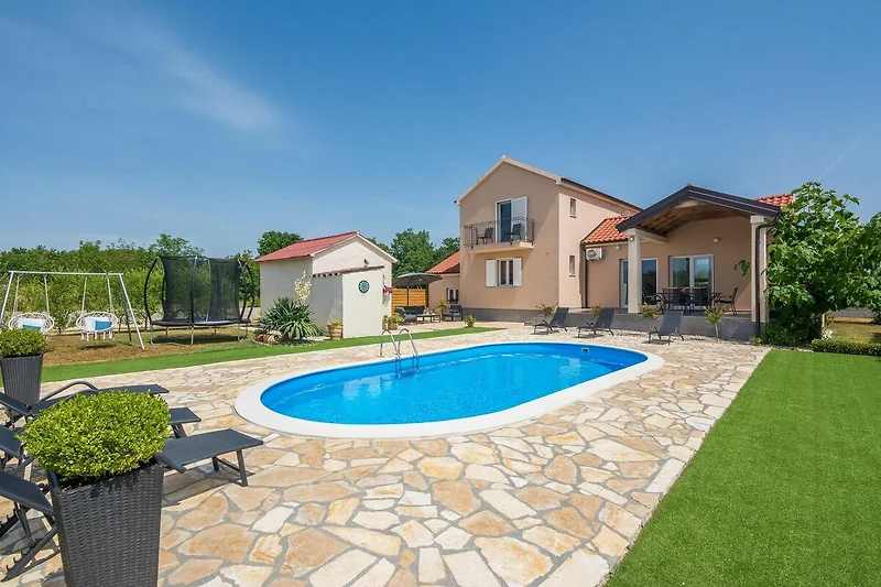 Esterno casa vacanze (estate)