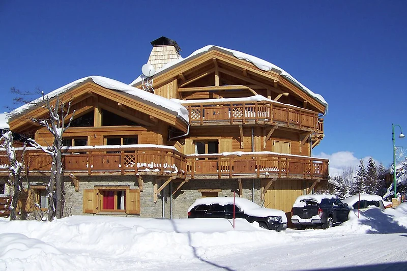 Außenseite Ferienhaus (Winter)