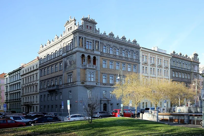 Außenseite Ferienhaus (Sommer)