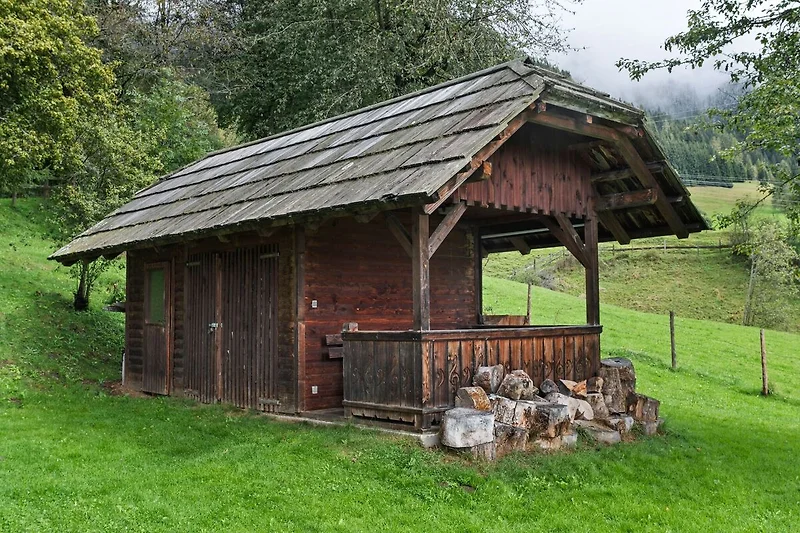 Außenseite Ferienhaus (Sommer)