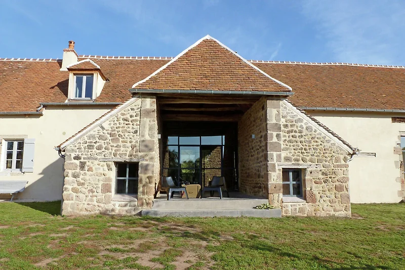 Außenseite Ferienhaus (Sommer)