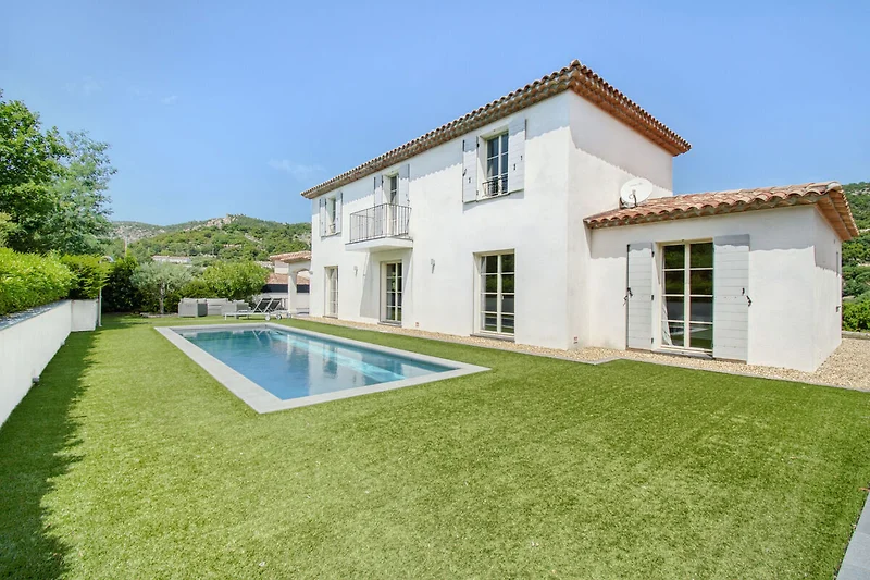 Piscina casa vacanze