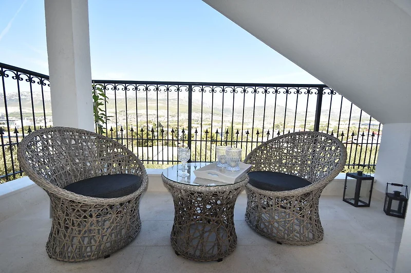 Terrasse / Balkon