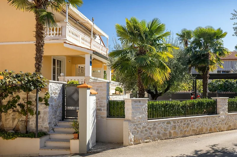 Esterno casa vacanze (estate)