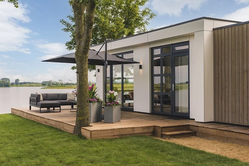 Exterieur vakantiehuis (zomer)