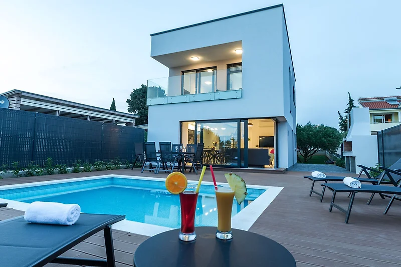 Esterno casa vacanze (estate)