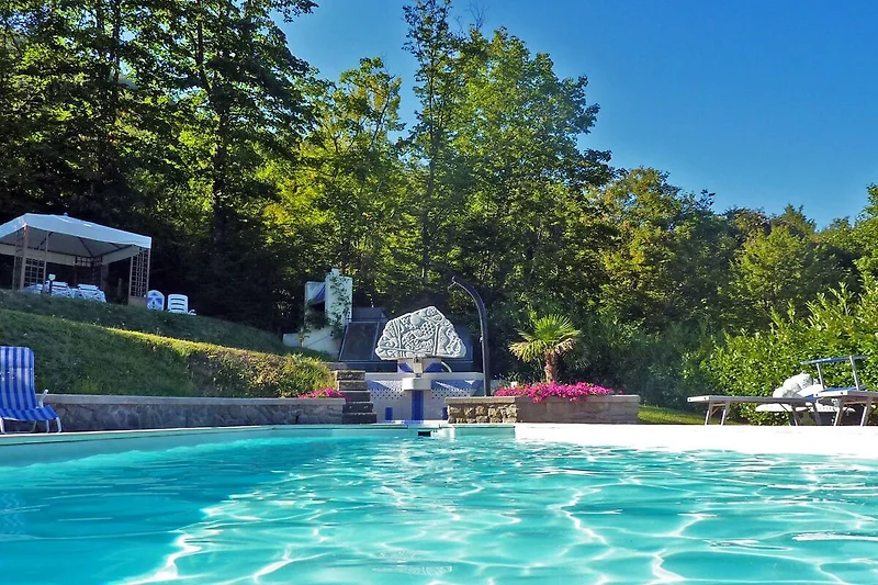 Schwimmbad des Ferienhauses