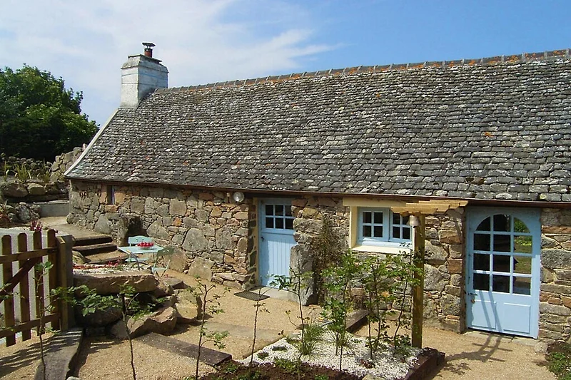 Außenseite Ferienhaus (Sommer)