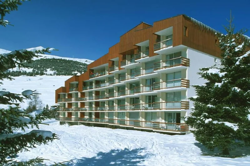 Holiday Home Exterior (winter)