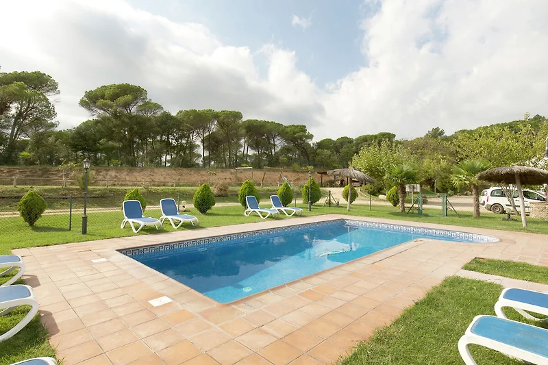 Piscina casa vacanze