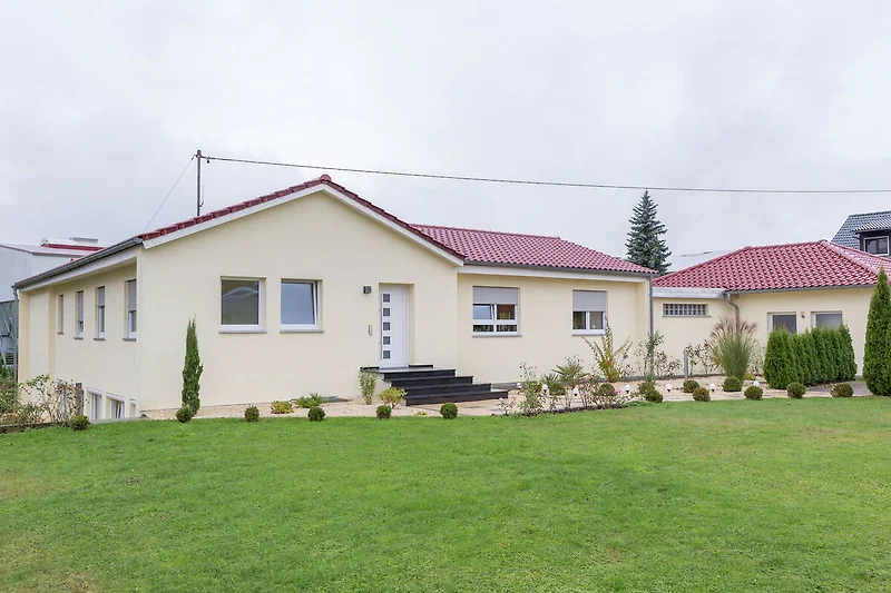 Exterieur vakantiehuis (zomer)
