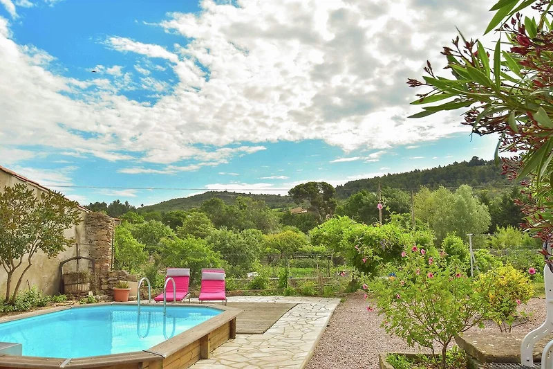 Schwimmbad des Ferienhauses