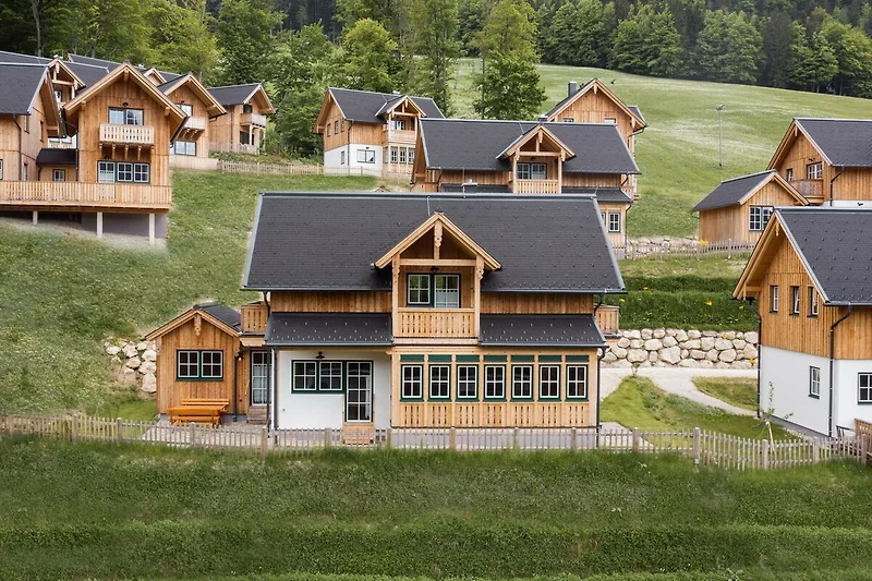 Außenseite Ferienhaus (Sommer)