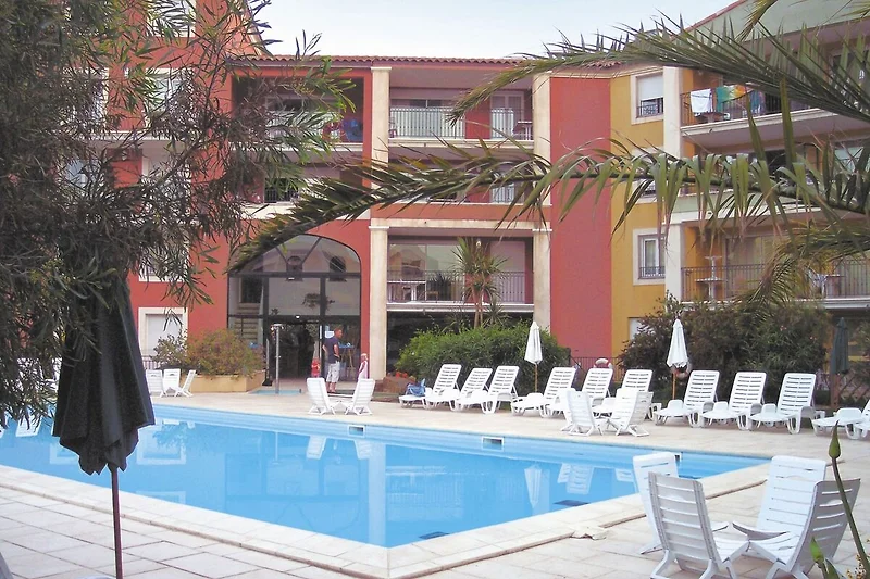 Außenseite Ferienhaus (Sommer)
