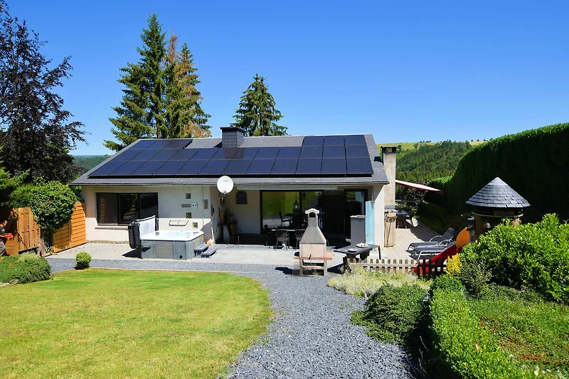 Exterieur vakantiehuis (zomer)