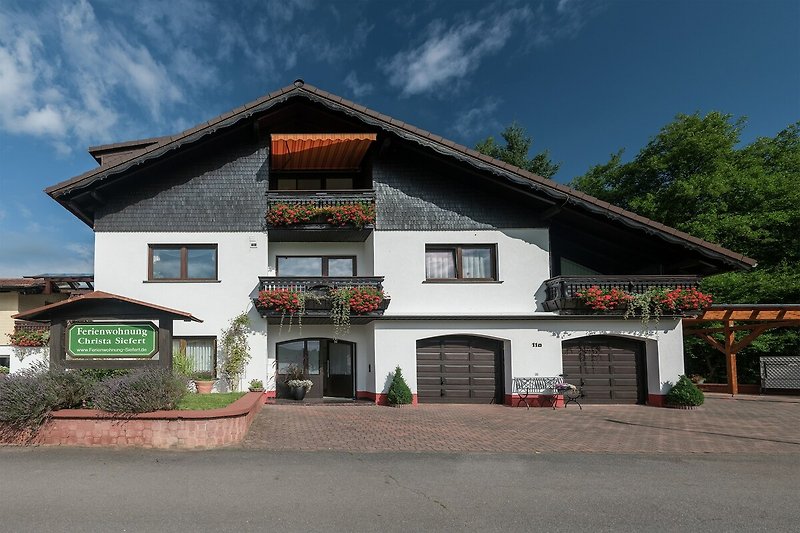 Exterieur vakantiehuis (zomer)