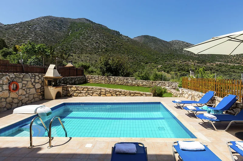 Schwimmbad des Ferienhauses