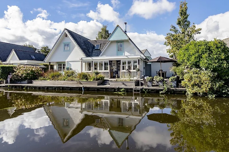 Exterieur vakantiehuis (zomer)
