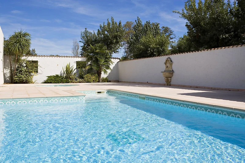 Piscina casa vacanze