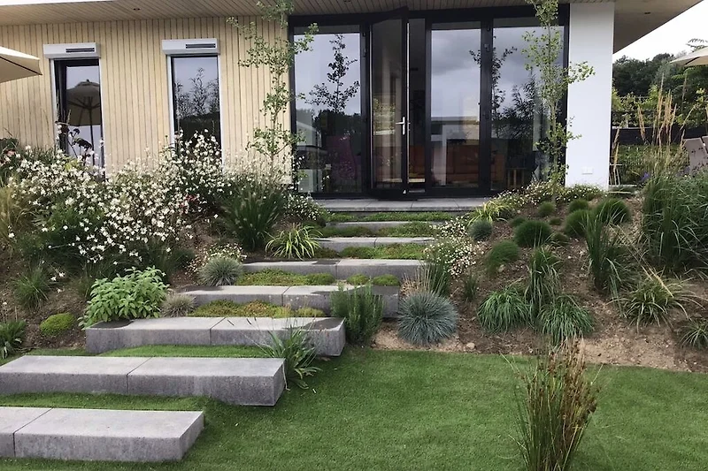 Esterno casa vacanze (estate) Esterno casa vacanze (estate)