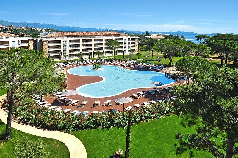 Piscina casa vacanze