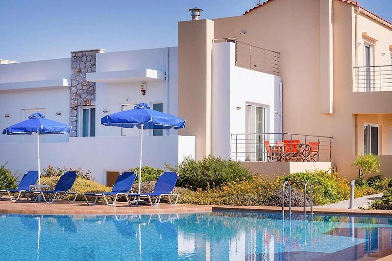 Schwimmbad des Ferienhauses