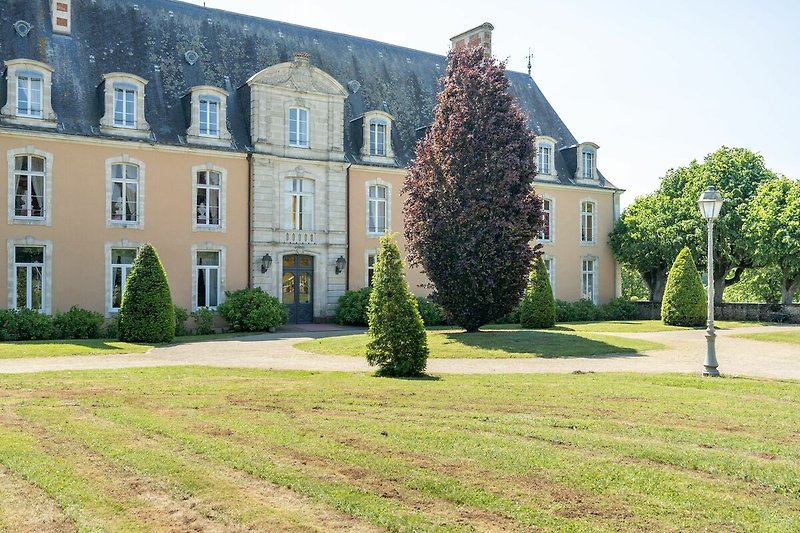 Außenseite Ferienhaus (Sommer)