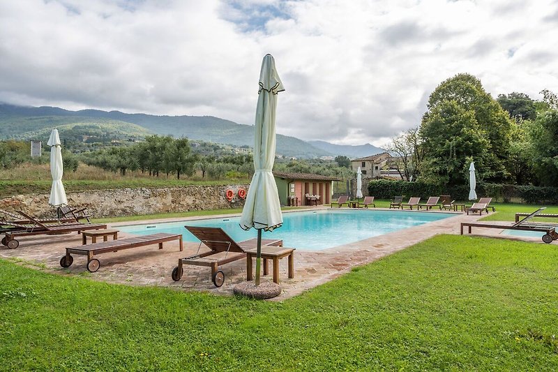 Schwimmbad des Ferienhauses