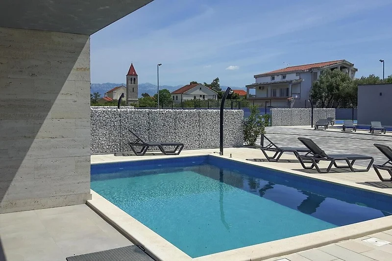 Schwimmbad des Ferienhauses