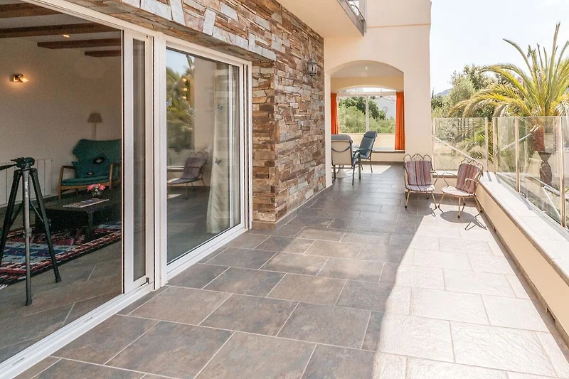 Terrasse / Balkon