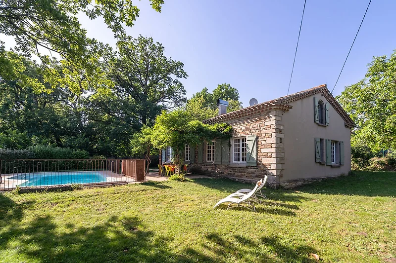 Exterieur vakantiehuis (zomer)