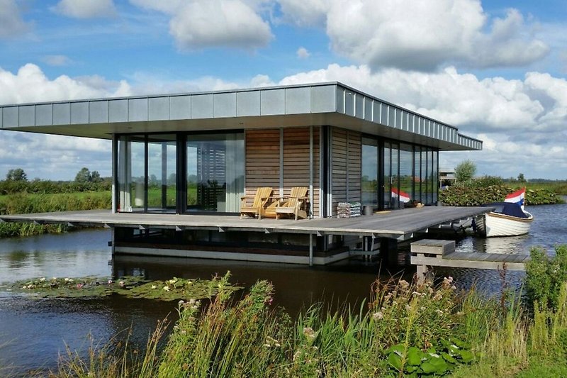 Exterieur vakantiehuis (zomer)