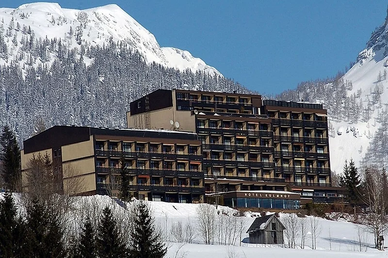 Außenseite Ferienhaus (Winter)