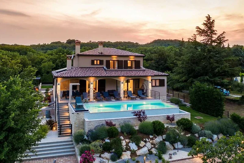 Exterieur vakantiehuis (zomer)