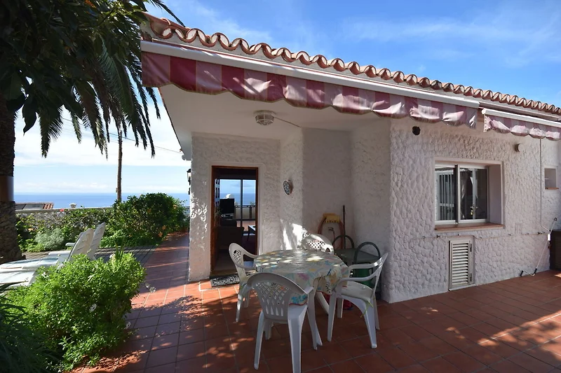 Esterno casa vacanze (estate)