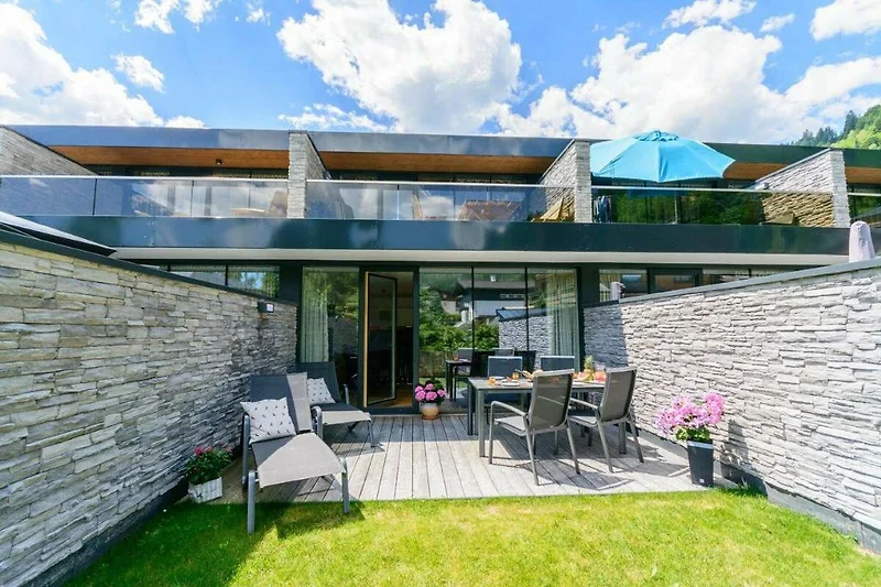 Exterieur vakantiehuis (zomer)
