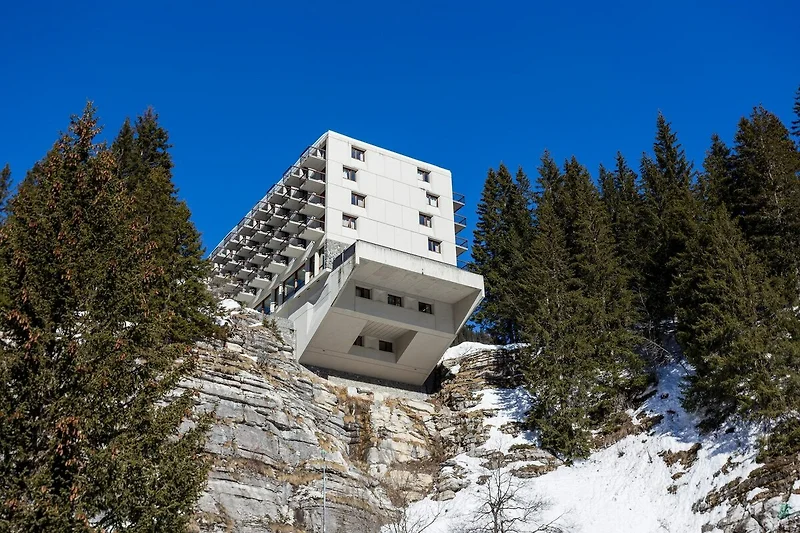 Holiday Home Exterior (winter)