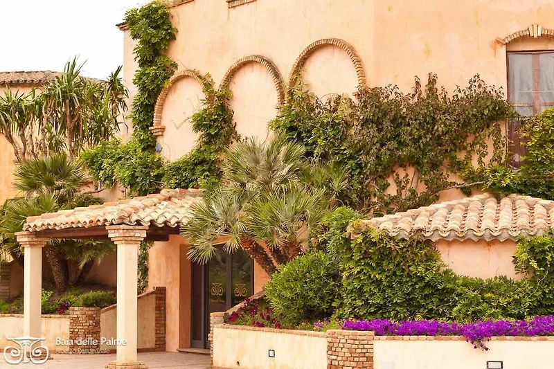 Außenseite Ferienhaus (Sommer)