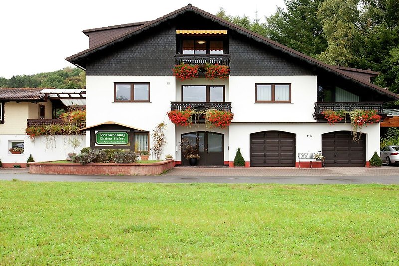 Exterieur vakantiehuis (zomer)
