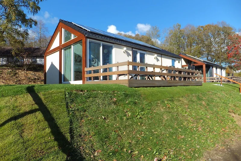 Außenseite Ferienhaus (Sommer)