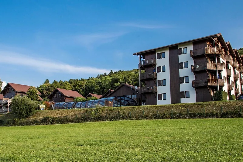 Außenseite Ferienhaus (Sommer)