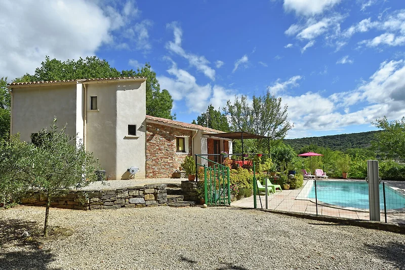 Exterieur vakantiehuis (zomer)