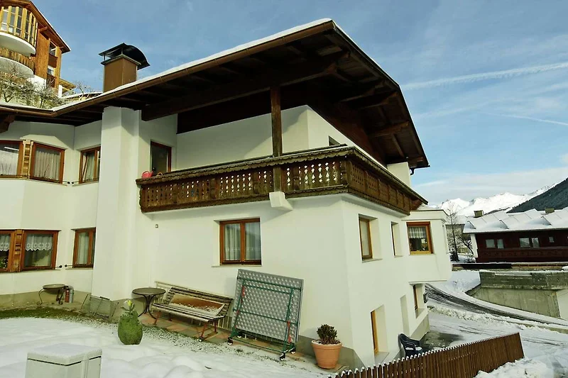 Holiday Home Exterior (winter)