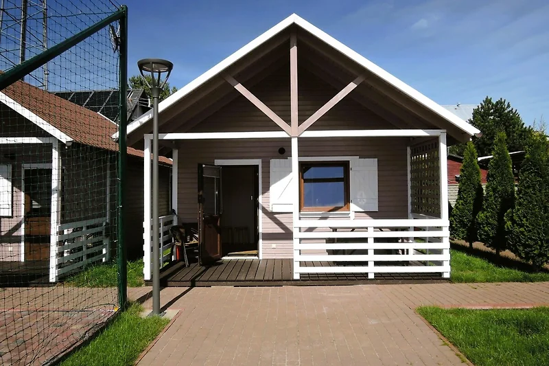 Außenseite Ferienhaus (Sommer)