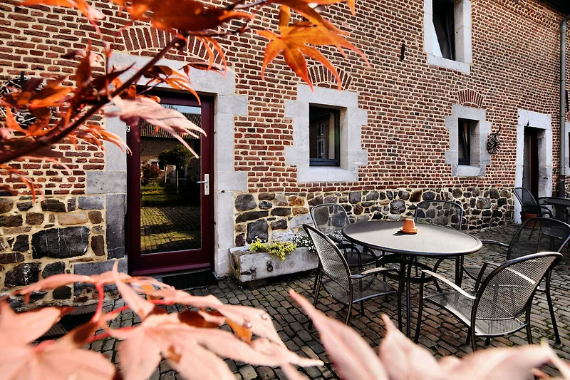 Außenseite Ferienhaus (Sommer)